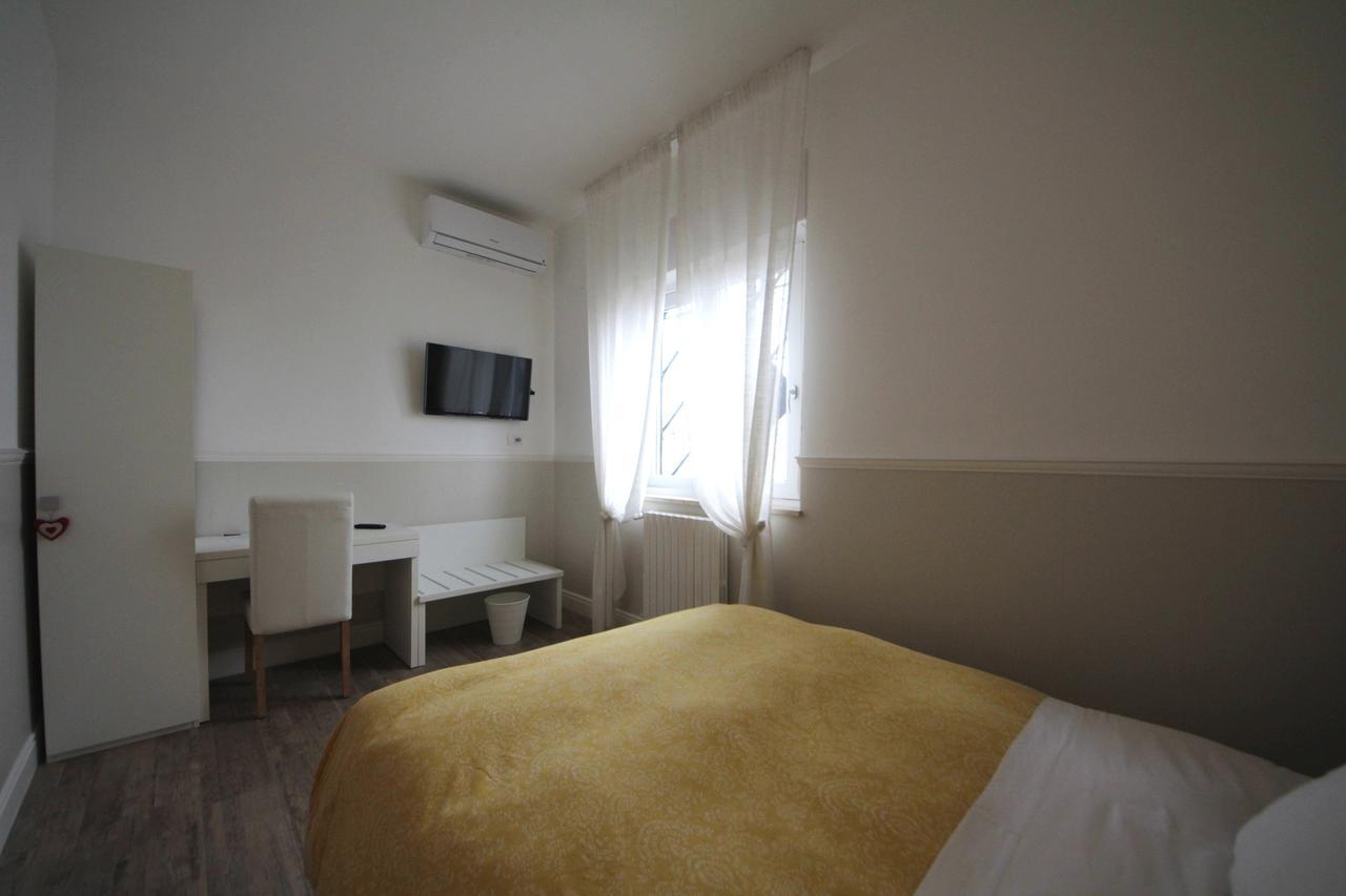 バーリ Principe Bed & Breakfast エクステリア 写真